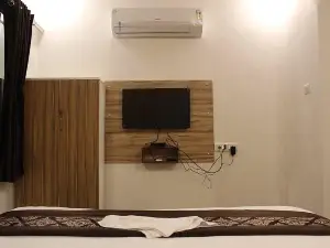 Strawberry Hills Saputara