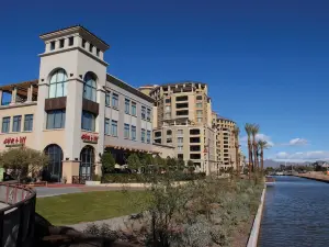 Courtyard Scottsdale Salt River