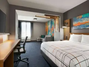 La Quinta Inn & Suites by Wyndham College Station North