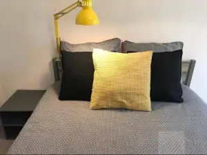 Beautiful 3 Bedroom Flat 8-9 Persons