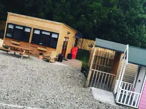 Ardmore Log Cabins