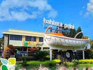 Hotel Bahtera