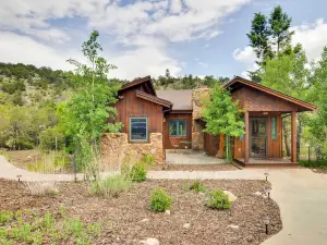 Buena Vista Retreat Steps to Arkansas River!