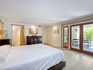 Serene Coastal Home Sleeps 8 1 Mile from Beach!