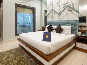 Hotel Leela Grande
