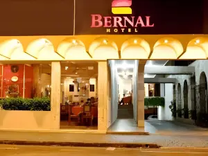 Hotel Bernal