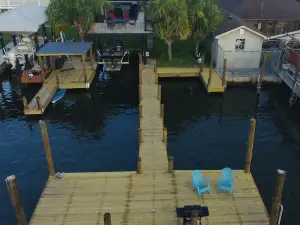 Bayou Life Lodging, Charter Fishing, Ecotourism. Only 25 miles to French Quarter