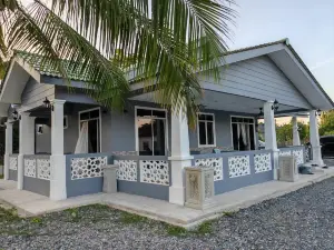 Homestay Villa D'Manggis