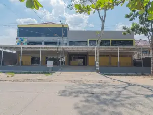 RedDoorz Plus Near Taman Budaya Samarinda