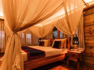 Miseni Retreat