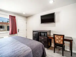 Bell Manor Motel
