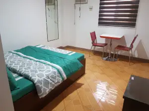 Enriquez Hotel