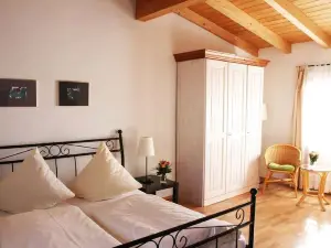 Dorfschänke Deggendorf Hotel & Apartmenthaus & Biergarten, E-Bike-Verleih Kostenlos