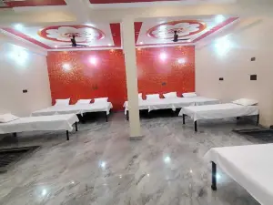 Mahakumbh Paryatan - Luxury Stay