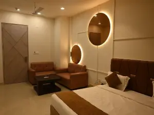 Sethi Grand Hotel