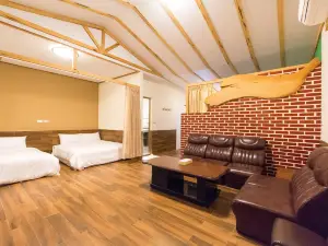Tori Room Hostel