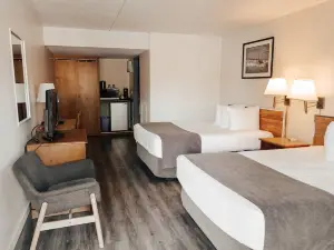 Driftwood Inn
