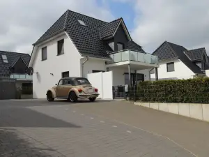Haus Seeblick Modern retreat