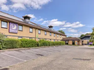 Premier Inn Basingstoke West