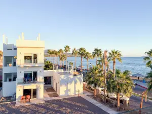 BAJA MIA SUITES AND TOURS