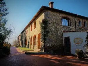 Agriturismo Antico Borgo Poggitazzi