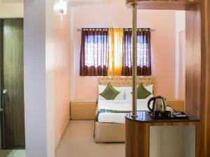 Treebo Naunidh Suites