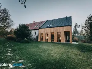 Sady Błotnica Dom Gościnny