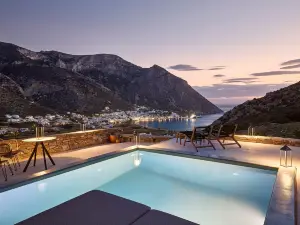 Apsila Pool Suites
