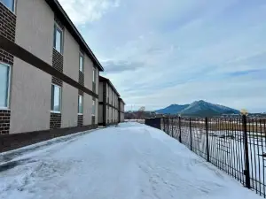 Lake View