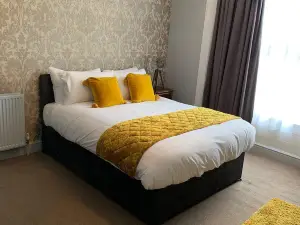 The City Hotel