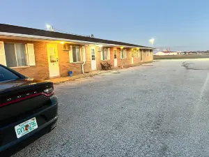 OYO Hotel Prairie Winds Carthage Keokuk Hwy 136