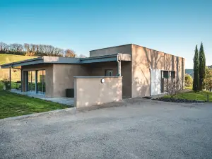 Villa Calmont : Oasis of Serenity in Aveyron with Private Pool and Jacuzzi