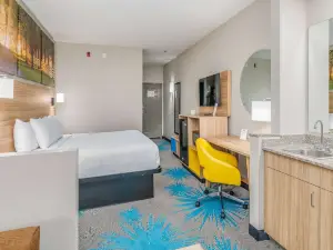 Days Inn & Suites by Wyndham Prattville-Montgomery