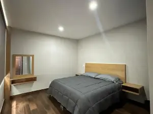 MR Hotel