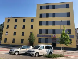S Hotel