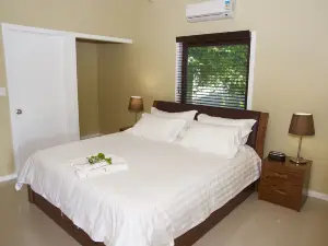 Vine Cottages Adults Only