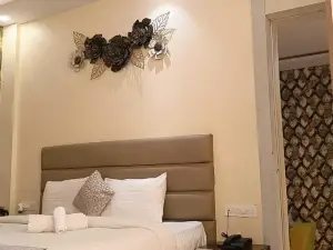 Hotel the Grand