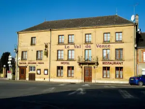 Logis Hôtel le Val de Vence