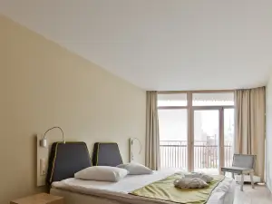 Mana Suites & Sea