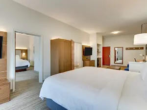 Holiday Inn Express & Suites Weatherford by IHG