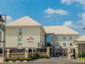 Sefcon Suites and Apartment