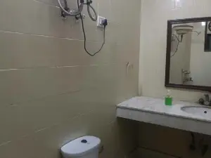OYO 91336 Hotel Sd Palace