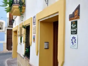 Casa Rural Ravalet 21