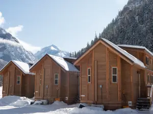 Ouray Riverside Resort - Inn & Cabins