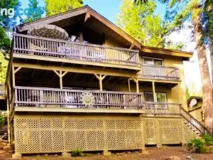 Cedar Ridge Retreat Lake Almanor