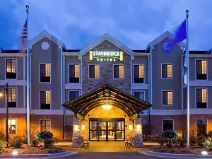 Staybridge Suites Milwaukee West-Oconomowoc