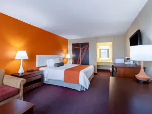 Howard Johnson by Wyndham Salem Hotel & Conference Center