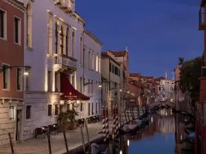 โรงแรมเอ็นเอช คอลเลกชัน เวเนเซีย แกรนด์ เดย โดกี