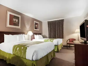 Econo Lodge Inn & Suites Fairgrounds