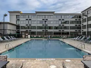 DoubleTree by Hilton Greensboro Airport